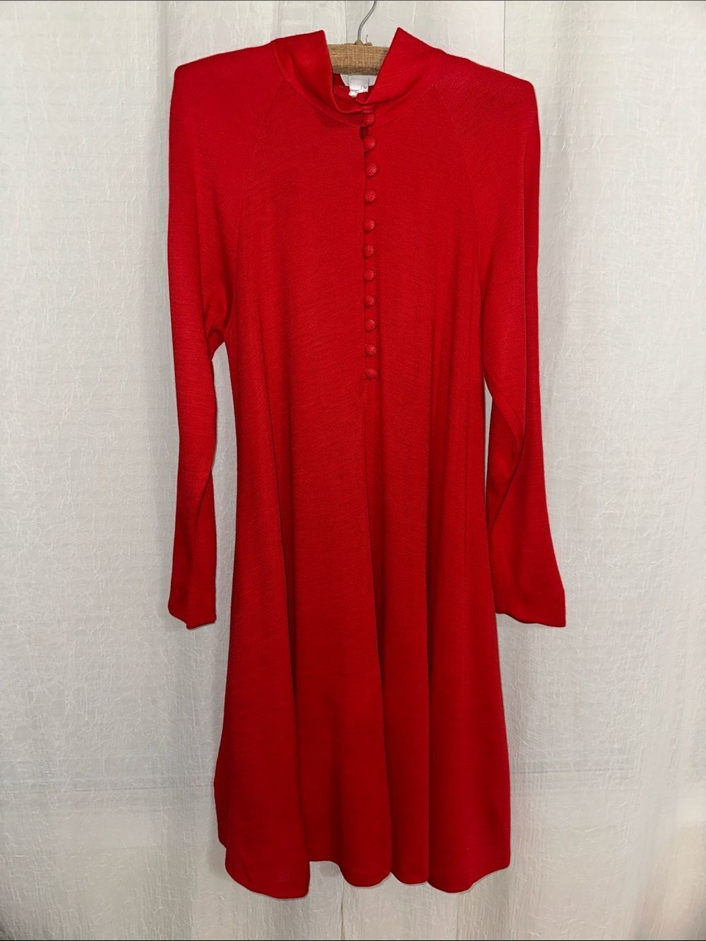 Beautiful 12 Red Vintage Knit Long Sleeve Mock Neck Button Front A-Line Dress